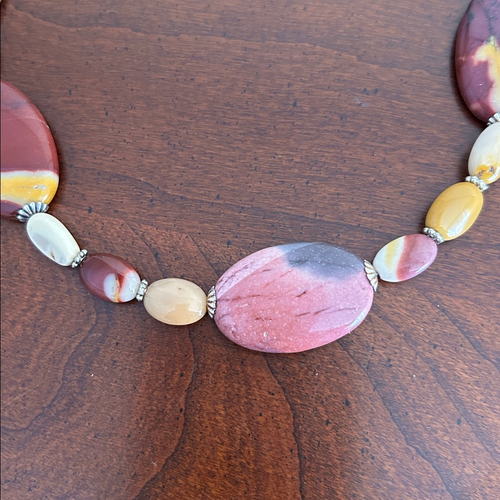 Mookaite Jasper necklace maroon mustard yellow stones - Picture 4 of 5
